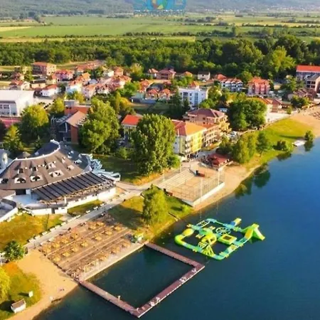 Prenociste Silver Lux Srebrno Jezero 6 Veliko Gradiste